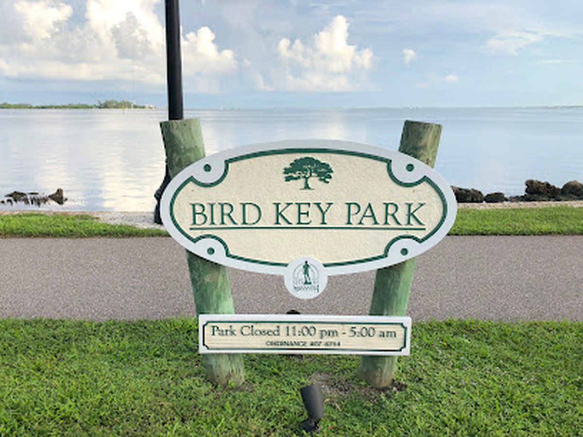 Bird Key Bird Key Park – Kid-Friendly Park in Sarasota, FL | Sploor | Sploor